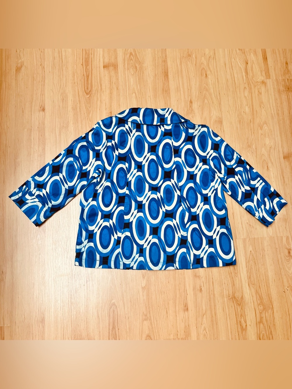 Abstract Pattern Light Pea Coat - Picture 2 of 6